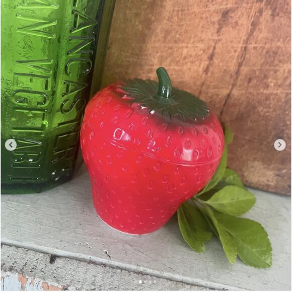 Vintage Milk Glass Strawberry Jam Jelly Jar Hazel Atlas - Picture 2 of 5